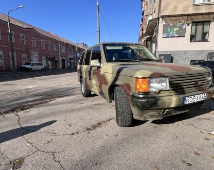 Зеленый Ленд Ровер Рендж Ровер, объемом двигателя 2.5 л и пробегом 282 тыс. км за 3500 $, фото 1 на Automoto.ua