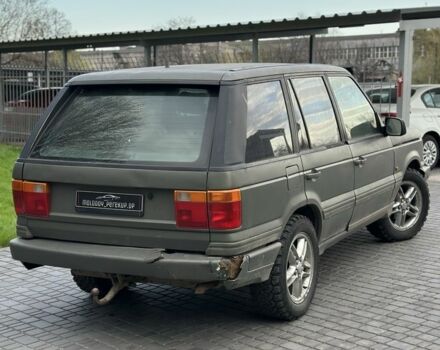 Зелений Ленд Ровер Рендж Ровер, об'ємом двигуна 4 л та пробігом 380 тис. км за 4800 $, фото 5 на Automoto.ua