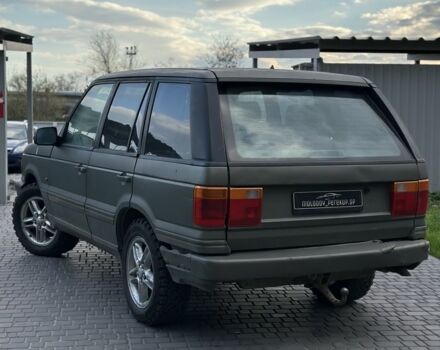 Зелений Ленд Ровер Рендж Ровер, об'ємом двигуна 4 л та пробігом 380 тис. км за 4800 $, фото 4 на Automoto.ua