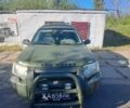 Ленд Ровер Рендж Ровер 2000 в Лозовой на Automoto.ua Зеленый Ленд Ровер Рендж Ровер, объемом двигателя 2 л и пробегом 300 тыс. км за 2625 $, фото 1 на Automoto.ua