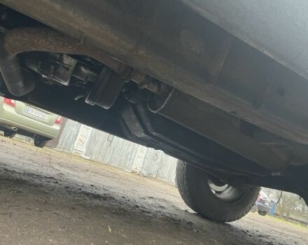 Зелений Ленд Ровер Рендж Ровер, об'ємом двигуна 2.5 л та пробігом 211 тис. км за 5000 $, фото 10 на Automoto.ua