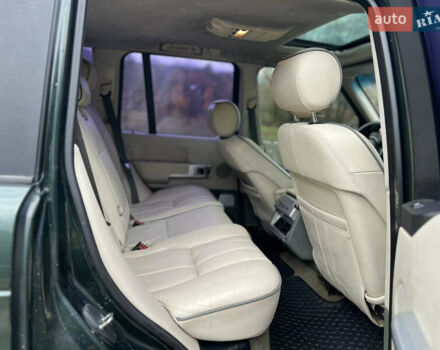 Ленд Ровер Рендж Ровер 2002 в Стрые на Automoto.ua Зеленый Ленд Ровер Рендж Ровер, объемом двигателя 2.93 л и пробегом 440 тыс. км за 7900 $, фото 11 на Automoto.ua