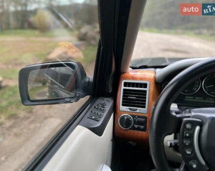 Ленд Ровер Рендж Ровер 2002 в Стрые на Automoto.ua Зеленый Ленд Ровер Рендж Ровер, объемом двигателя 2.93 л и пробегом 440 тыс. км за 7900 $, фото 16 на Automoto.ua