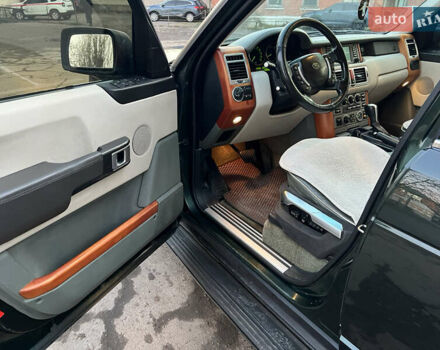 Зелений Ленд Ровер Рендж Ровер, об'ємом двигуна 2.9 л та пробігом 468 тис. км за 10500 $, фото 15 на Automoto.ua