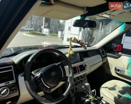 Зеленый Ленд Ровер Рендж Ровер, объемом двигателя 3 л и пробегом 360 тыс. км за 6000 $, фото 5 на Automoto.ua