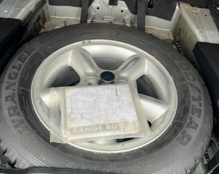 Зеленый Ленд Ровер Рендж Ровер, объемом двигателя 3 л и пробегом 3 тыс. км за 5000 $, фото 5 на Automoto.ua