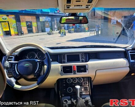 Зелений Ленд Ровер Рендж Ровер, об'ємом двигуна 4.4 л та пробігом 313 тис. км за 9500 $, фото 7 на Automoto.ua