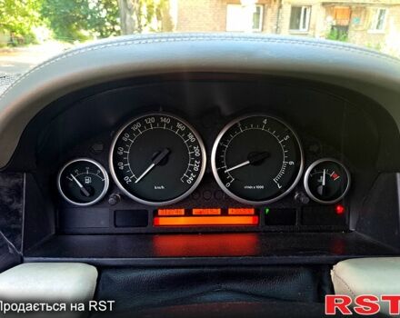 Зелений Ленд Ровер Рендж Ровер, об'ємом двигуна 4.4 л та пробігом 313 тис. км за 9500 $, фото 6 на Automoto.ua