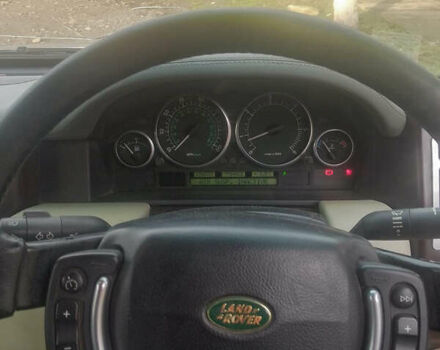 Зелений Ленд Ровер Рендж Ровер, об'ємом двигуна 3 л та пробігом 220 тис. км за 4500 $, фото 5 на Automoto.ua