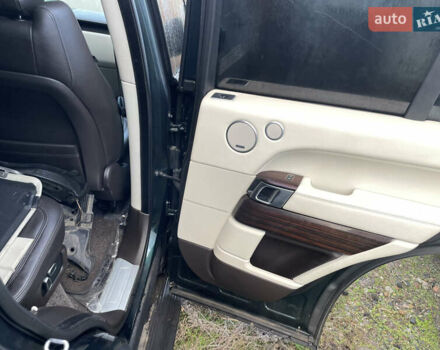 Зелений Ленд Ровер Рендж Ровер, об'ємом двигуна 3 л та пробігом 110 тис. км за 16000 $, фото 8 на Automoto.ua