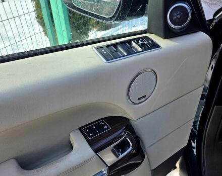 Зеленый Ленд Ровер Рендж Ровер, объемом двигателя 3 л и пробегом 16200 тыс. км за 28000 $, фото 10 на Automoto.ua