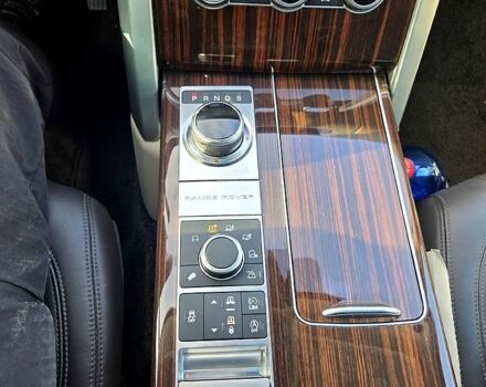 Зеленый Ленд Ровер Рендж Ровер, объемом двигателя 3 л и пробегом 16200 тыс. км за 28000 $, фото 6 на Automoto.ua