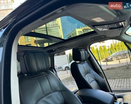 Зелений Ленд Ровер Рендж Ровер, об'ємом двигуна 4.37 л та пробігом 94 тис. км за 76500 $, фото 53 на Automoto.ua