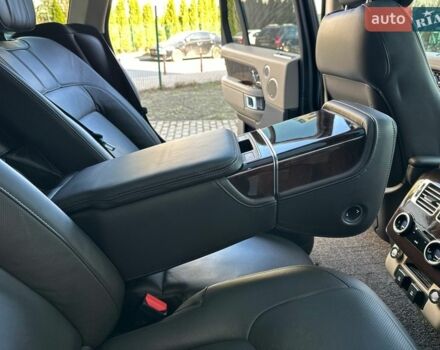 Зелений Ленд Ровер Рендж Ровер, об'ємом двигуна 4.37 л та пробігом 94 тис. км за 76500 $, фото 59 на Automoto.ua