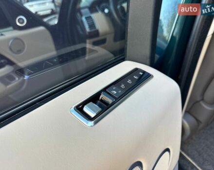 Зелений Ленд Ровер Рендж Ровер, об'ємом двигуна 4.37 л та пробігом 94 тис. км за 76500 $, фото 49 на Automoto.ua