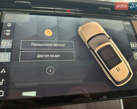 Зеленый Ленд Ровер Рендж Ровер, объемом двигателя 3 л и пробегом 10 тыс. км за 222000 $, фото 4 на Automoto.ua