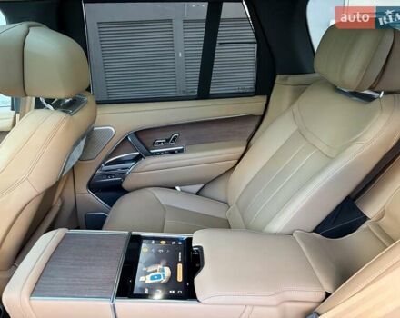 Зеленый Ленд Ровер Рендж Ровер, объемом двигателя 3 л и пробегом 10 тыс. км за 215000 $, фото 50 на Automoto.ua