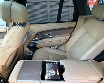 Зеленый Ленд Ровер Рендж Ровер, объемом двигателя 3 л и пробегом 10 тыс. км за 215000 $, фото 41 на Automoto.ua