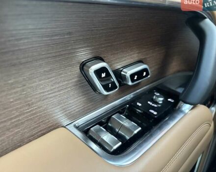 Зеленый Ленд Ровер Рендж Ровер, объемом двигателя 3 л и пробегом 10 тыс. км за 215000 $, фото 8 на Automoto.ua