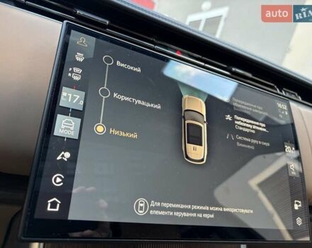 Зеленый Ленд Ровер Рендж Ровер, объемом двигателя 3 л и пробегом 10 тыс. км за 215000 $, фото 22 на Automoto.ua