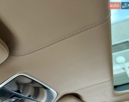 Зеленый Ленд Ровер Рендж Ровер, объемом двигателя 3 л и пробегом 10 тыс. км за 215000 $, фото 2 на Automoto.ua