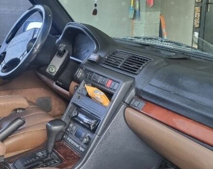 Зеленый Ленд Ровер Рендж Ровер, объемом двигателя 4 л и пробегом 263 тыс. км за 9000 $, фото 1 на Automoto.ua