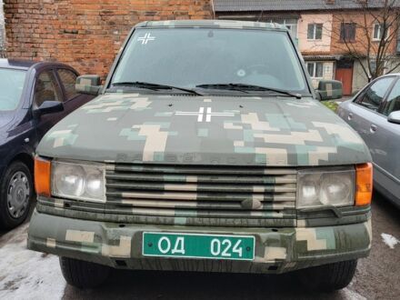 Ленд Ровер Рендж Ровер 1999 в Малине на Automoto.ua Зеленый Ленд Ровер Рендж Ровер, объемом двигателя 0 л и пробегом 245 тыс. км за 4000 $, фото 1 на Automoto.ua