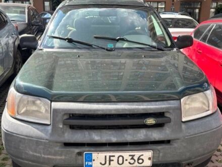 Ленд Ровер Рендж Ровер 2001 у Києві на Automoto.ua Зелений Ленд Ровер Рендж Ровер, об'ємом двигуна 0 л та пробігом 521 тис. км за 2897 $, фото 1 на Automoto.ua