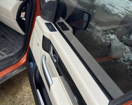 Помаранчевий Ленд Ровер Рендж Ровер, об'ємом двигуна 4.2 л та пробігом 230 тис. км за 9800 $, фото 6 на Automoto.ua