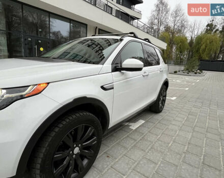 Білий Ленд Ровер Discovery Sport, об'ємом двигуна 2 л та пробігом 148 тис. км за 17800 $, фото 1 на Automoto.ua