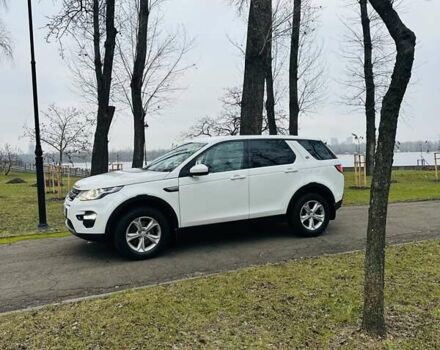 Белый Ленд Ровер Discovery Sport, объемом двигателя 2.2 л и пробегом 186 тыс. км за 17200 $, фото 5 на Automoto.ua