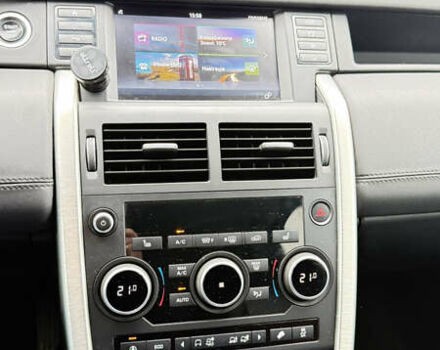 Белый Ленд Ровер Discovery Sport, объемом двигателя 2 л и пробегом 171 тыс. км за 19000 $, фото 22 на Automoto.ua