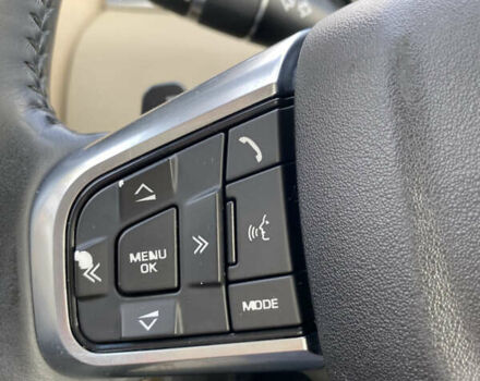 Білий Ленд Ровер Discovery Sport, об'ємом двигуна 2 л та пробігом 182 тис. км за 16700 $, фото 20 на Automoto.ua