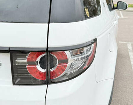 Белый Ленд Ровер Discovery Sport, объемом двигателя 2 л и пробегом 171 тыс. км за 19000 $, фото 6 на Automoto.ua