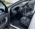 Белый Ленд Ровер Discovery Sport, объемом двигателя 2 л и пробегом 176 тыс. км за 17500 $, фото 6 на Automoto.ua