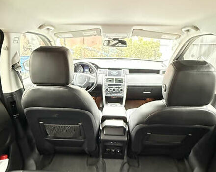 Белый Ленд Ровер Discovery Sport, объемом двигателя 2 л и пробегом 171 тыс. км за 19000 $, фото 32 на Automoto.ua