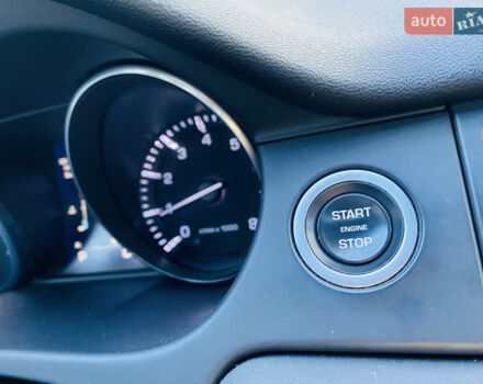 Білий Ленд Ровер Discovery Sport, об'ємом двигуна 2 л та пробігом 184 тис. км за 19000 $, фото 25 на Automoto.ua