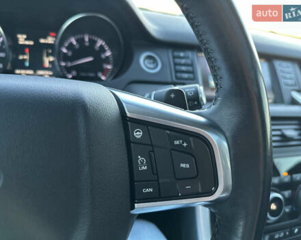 Білий Ленд Ровер Discovery Sport, об'ємом двигуна 2 л та пробігом 170 тис. км за 16000 $, фото 24 на Automoto.ua