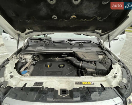 Білий Ленд Ровер Discovery Sport, об'ємом двигуна 2 л та пробігом 148 тис. км за 17800 $, фото 35 на Automoto.ua