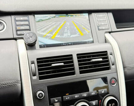 Белый Ленд Ровер Discovery Sport, объемом двигателя 2 л и пробегом 171 тыс. км за 19000 $, фото 21 на Automoto.ua