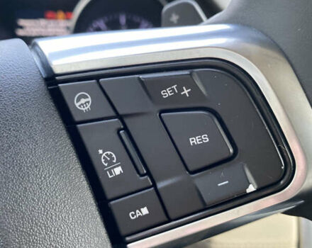 Білий Ленд Ровер Discovery Sport, об'ємом двигуна 2 л та пробігом 182 тис. км за 16700 $, фото 19 на Automoto.ua