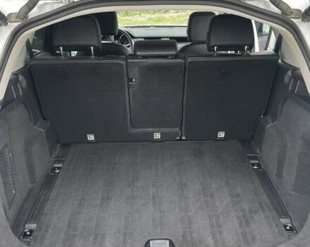 Белый Ленд Ровер Discovery Sport, объемом двигателя 2 л и пробегом 176 тыс. км за 17500 $, фото 11 на Automoto.ua