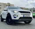 Білий Ленд Ровер Discovery Sport, об'ємом двигуна 2 л та пробігом 126 тис. км за 20999 $, фото 2 на Automoto.ua