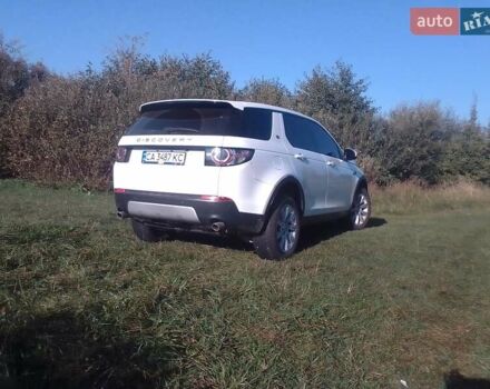 Белый Ленд Ровер Discovery Sport, объемом двигателя 2.18 л и пробегом 192 тыс. км за 17300 $, фото 7 на Automoto.ua