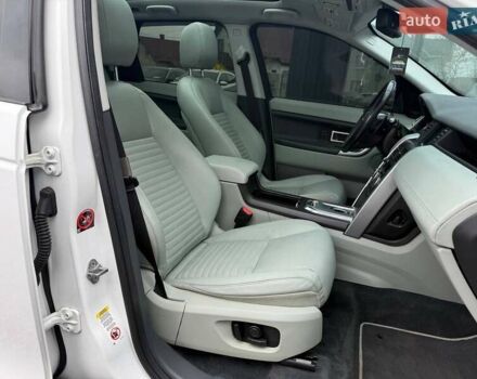 Белый Ленд Ровер Discovery Sport, объемом двигателя 2 л и пробегом 134 тыс. км за 15900 $, фото 23 на Automoto.ua