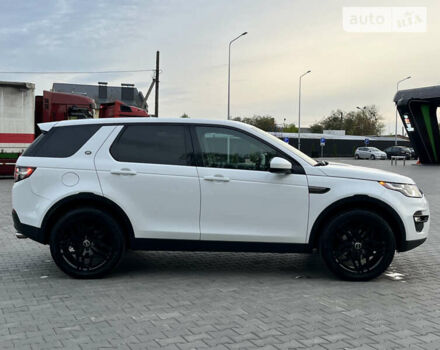 Білий Ленд Ровер Discovery Sport, об'ємом двигуна 2 л та пробігом 126 тис. км за 20999 $, фото 8 на Automoto.ua