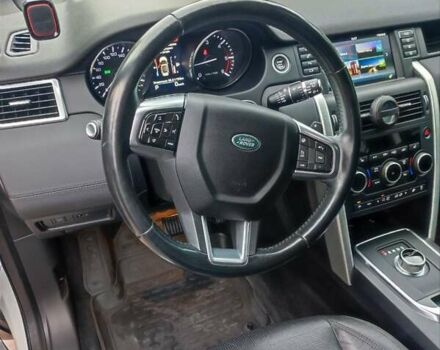 Белый Ленд Ровер Discovery Sport, объемом двигателя 2.18 л и пробегом 79 тыс. км за 22800 $, фото 6 на Automoto.ua
