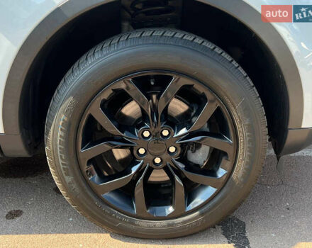 Білий Ленд Ровер Discovery Sport, об'ємом двигуна 2 л та пробігом 134 тис. км за 19900 $, фото 20 на Automoto.ua