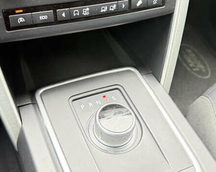 Белый Ленд Ровер Discovery Sport, объемом двигателя 2 л и пробегом 171 тыс. км за 19000 $, фото 23 на Automoto.ua