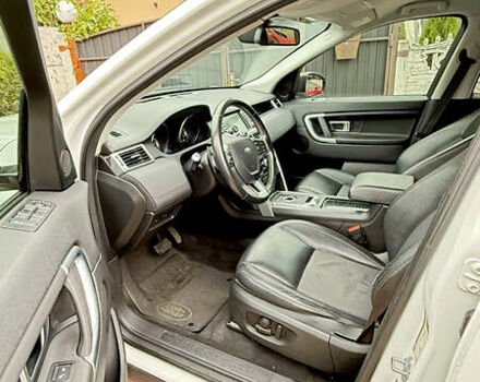 Белый Ленд Ровер Discovery Sport, объемом двигателя 2 л и пробегом 171 тыс. км за 19000 $, фото 30 на Automoto.ua